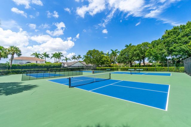 6376 Shadow Tree Lane, Lake Worth, FL 33463