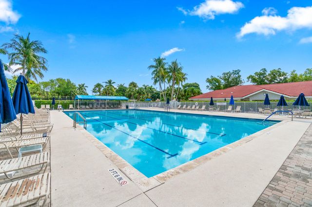 6376 Shadow Tree Lane, Lake Worth, FL 33463