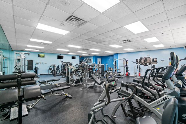 6376 Shadow Tree Lane, Lake Worth, FL 33463