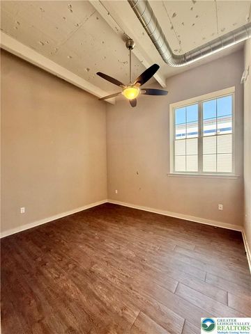 124 West Union Boulevard 214, Bethlehem City, PA 18018