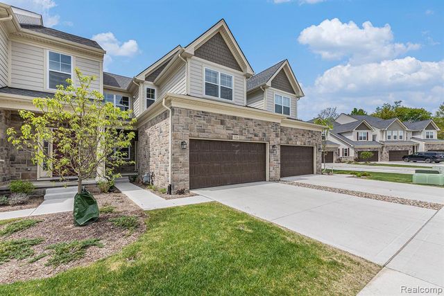 3328 Roseford Boulevard, Ann Arbor, MI 48105