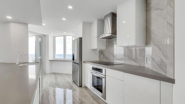 550 S Ocean Boulevard 1906, Boca Raton, FL 33432