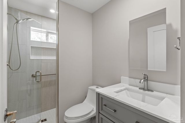 2500 E Burgess Rd, Pensacola, FL 32504