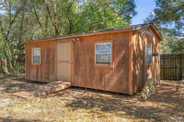 2500 E Burgess Rd, Pensacola, FL 32504