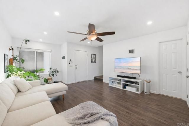 955 Postal Way 58, Vista, CA 92083