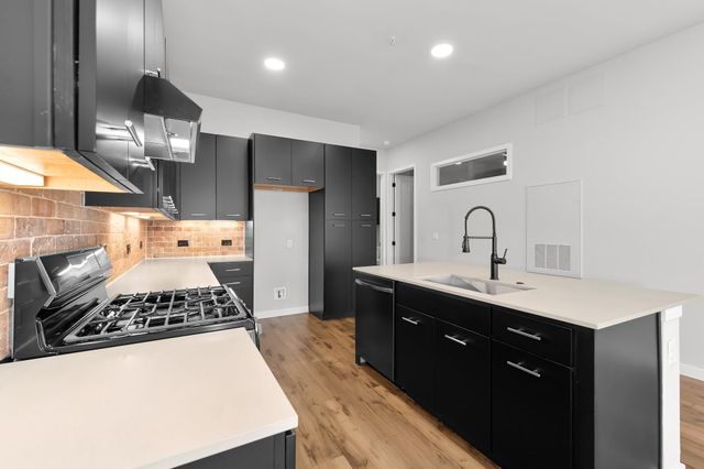 4510 Terry-O LN 418, Austin, TX 78745