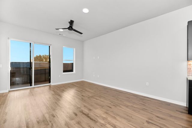 4510 Terry-O LN 418, Austin, TX 78745