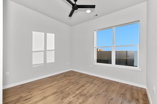 4510 Terry-O LN 418, Austin, TX 78745