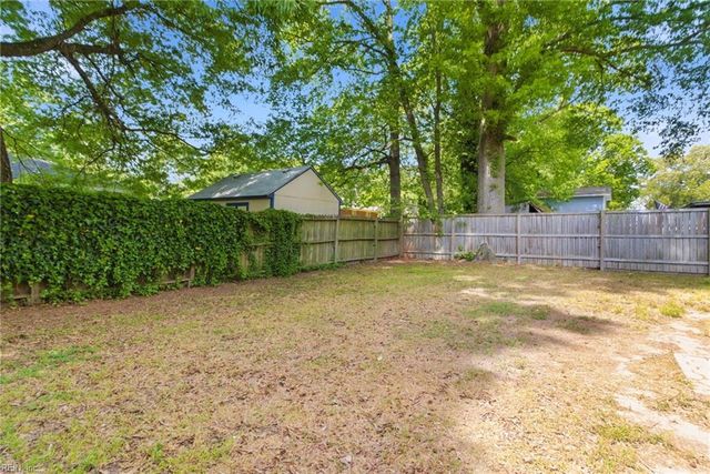 1312 Hodges Ferry RD, Portsmouth, VA 23707