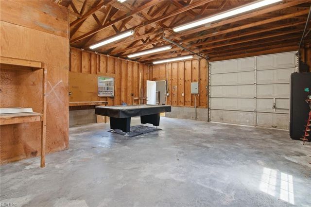 1312 Hodges Ferry RD, Portsmouth, VA 23707