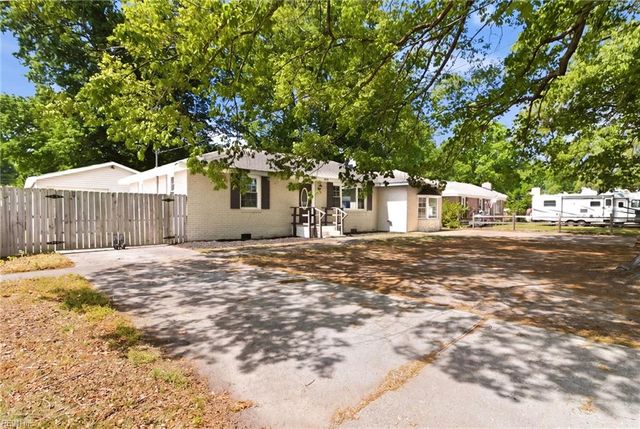 1312 Hodges Ferry RD, Portsmouth, VA 23707