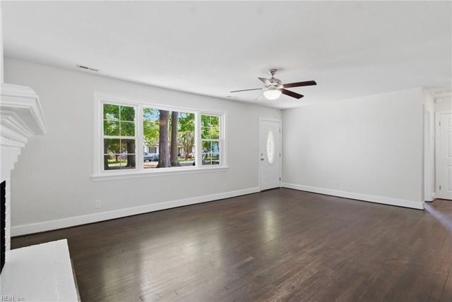 1312 Hodges Ferry RD, Portsmouth, VA 23707