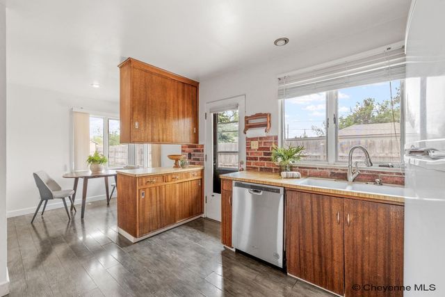 3533 MCCOMB AVE, Cheyenne, WY 82001