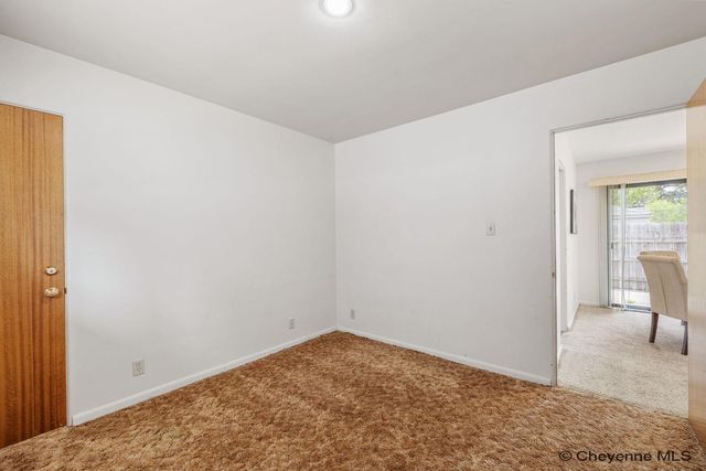 3533 MCCOMB AVE, Cheyenne, WY 82001