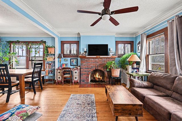 1254 Thomas Avenue, Saint Paul, MN 55104