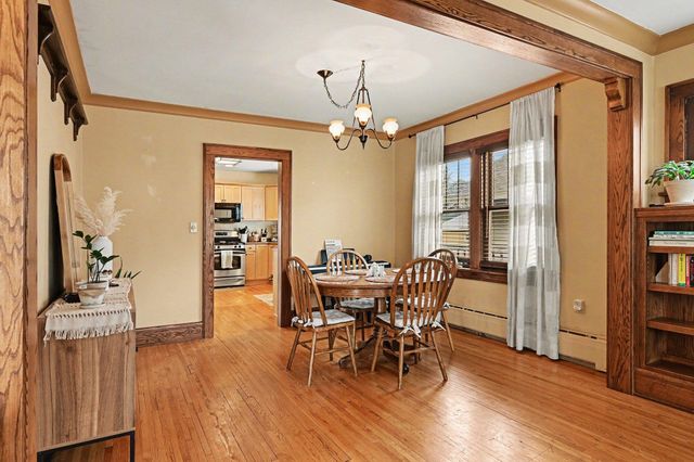 1254 Thomas Avenue, Saint Paul, MN 55104