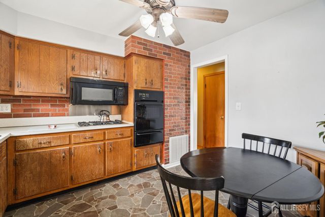 33 Caroline Drive, South River, NJ 08882