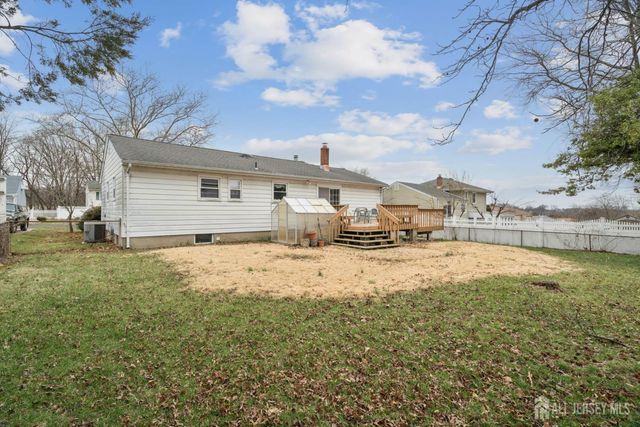 33 Caroline Drive, South River, NJ 08882