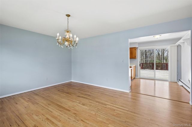 4 Columbine Avenue S, Hampton Bays, NY 11946