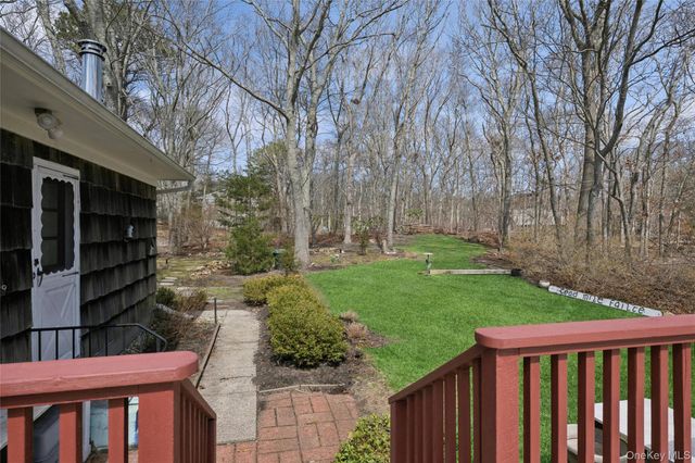 4 Columbine Avenue S, Hampton Bays, NY 11946