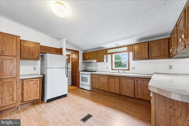 131 CEDARCROFT RD, Kennett Square, PA 19348