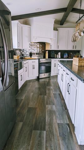 531 Pea Ridge Rd, Chestnut Mound, TN 38552