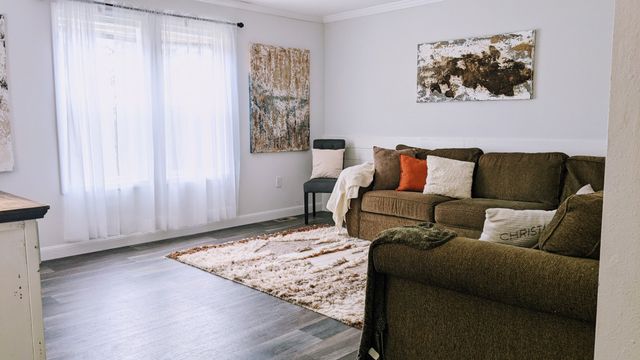 531 Pea Ridge Rd, Chestnut Mound, TN 38552