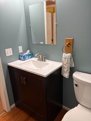 38320 Saratoga Circle, Farmington Hills, MI 48331