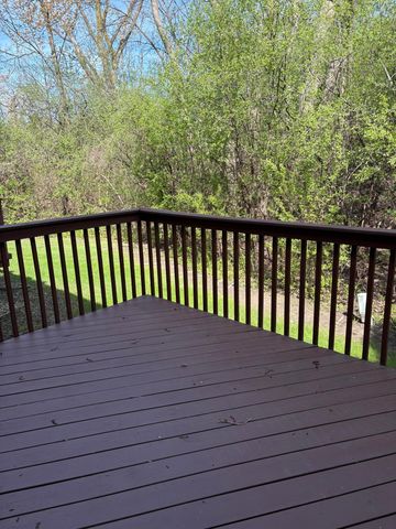 38320 Saratoga Circle, Farmington Hills, MI 48331