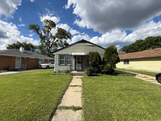 63 W 141st Street, Dixmoor, IL 60426