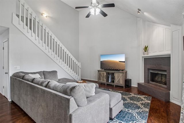 625 Fire Light Drive, Moore, OK 73160