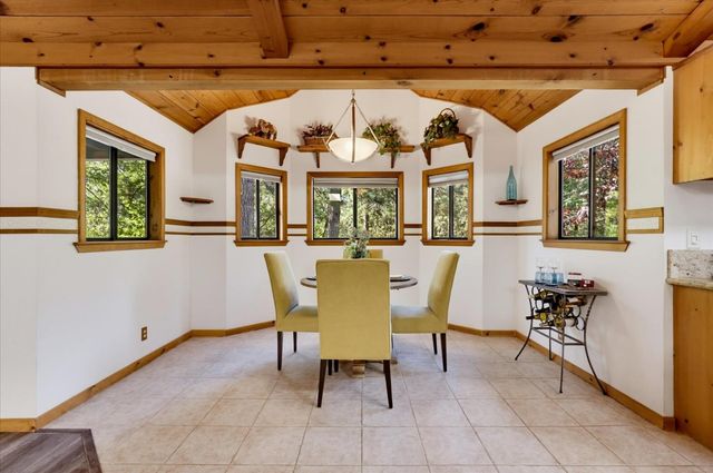 14333 Brooks Rd, Grass Valley, CA 95945