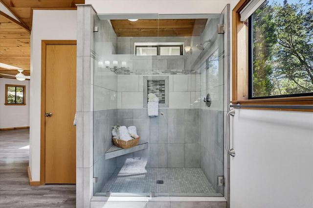 14333 Brooks Rd, Grass Valley, CA 95945