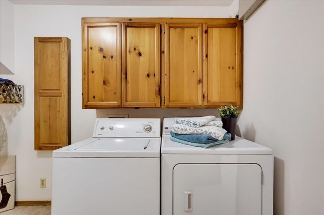 14333 Brooks Rd, Grass Valley, CA 95945