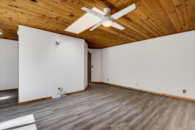14333 Brooks Rd, Grass Valley, CA 95945