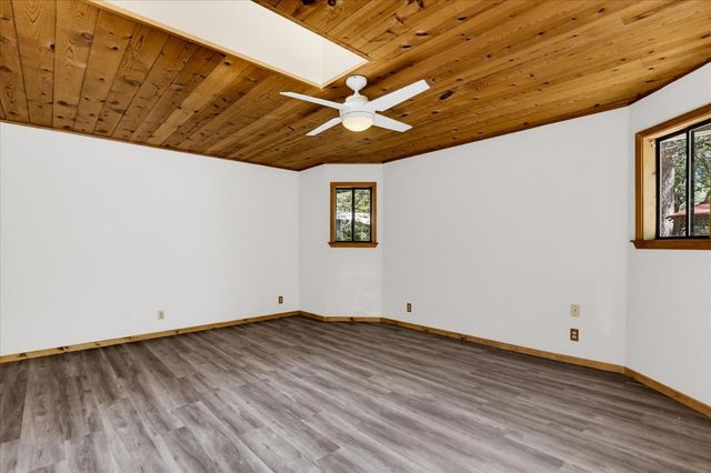 14333 Brooks Rd, Grass Valley, CA 95945