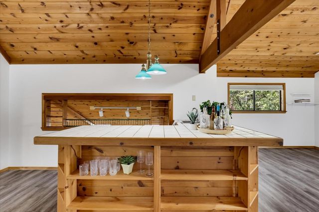 14333 Brooks Rd, Grass Valley, CA 95945