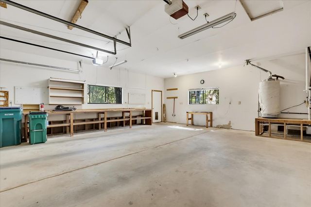 14333 Brooks Rd, Grass Valley, CA 95945