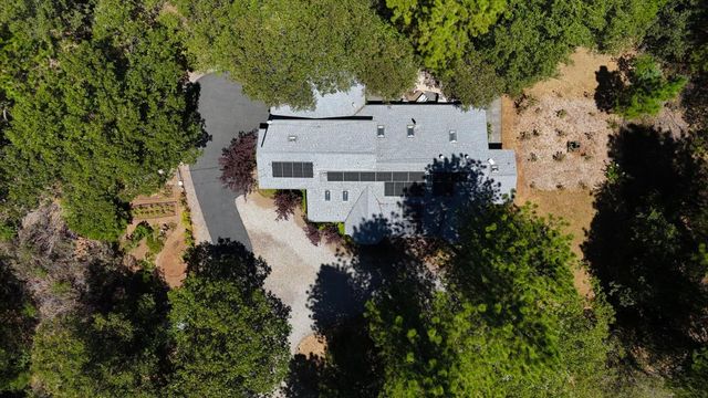 14333 Brooks Rd, Grass Valley, CA 95945