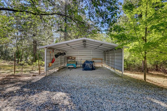14333 Brooks Rd, Grass Valley, CA 95945