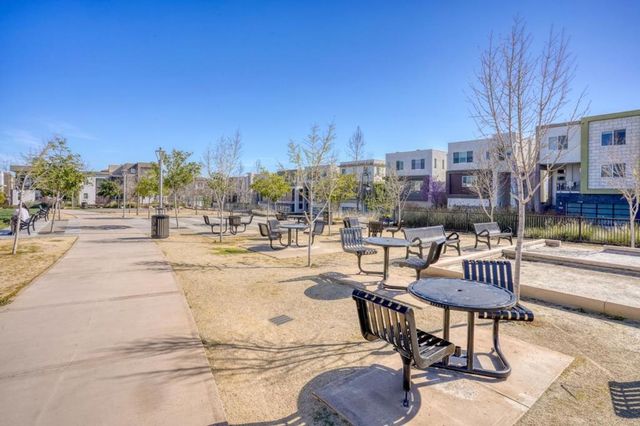 3077 Valley Of Hearts Delight Place 6, San Jose, CA 95136