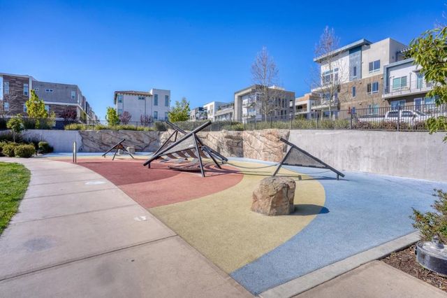3077 Valley Of Hearts Delight Place 6, San Jose, CA 95136