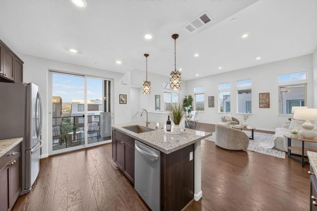 3077 Valley Of Hearts Delight Place 6, San Jose, CA 95136