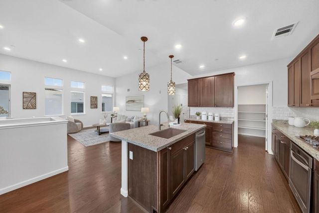3077 Valley Of Hearts Delight Place 6, San Jose, CA 95136