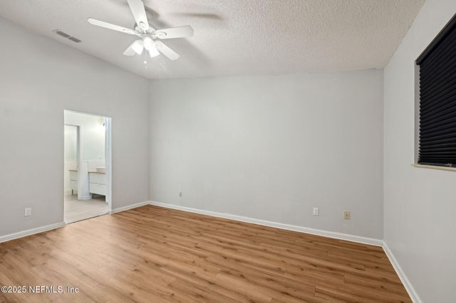 85 DEBARRY Avenue 2032, Orange Park, FL 32073