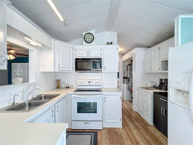 3333 26TH AVENUE E 1241, Bradenton, FL 34208