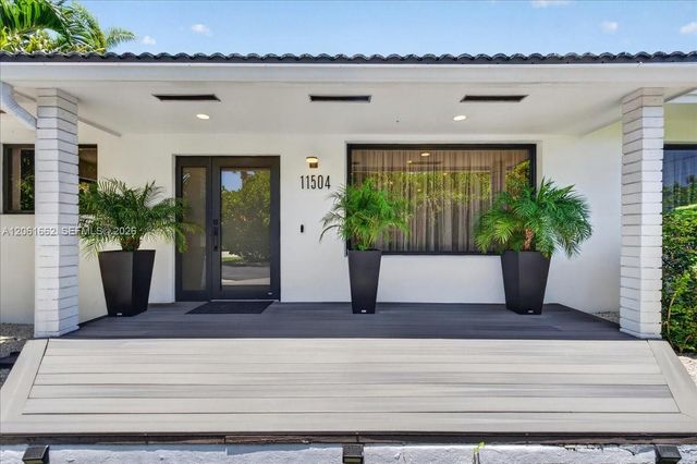 11504 NE 6th Ave, Biscayne Park, FL 33161