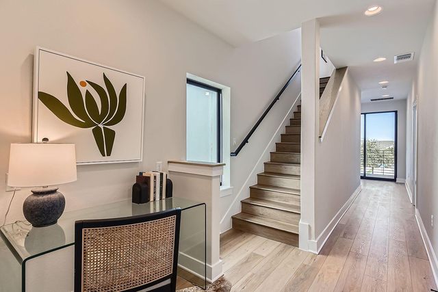 9101 Cattle Baron PATH, Austin, TX 78747
