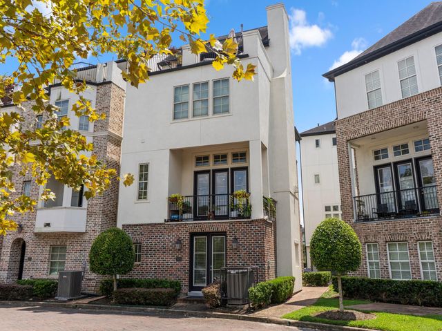 2032 S Fannin Station S, Houston, TX 77045