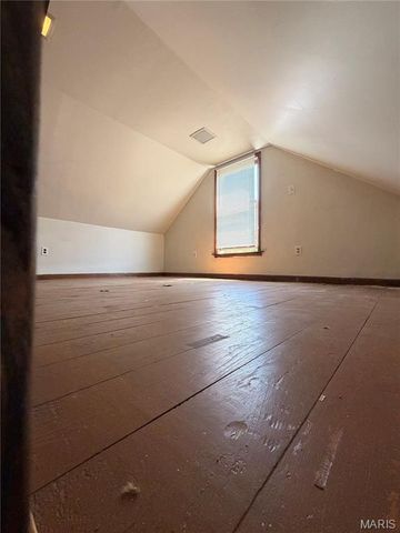 2064 Chambers Road, St Louis, MO 63136